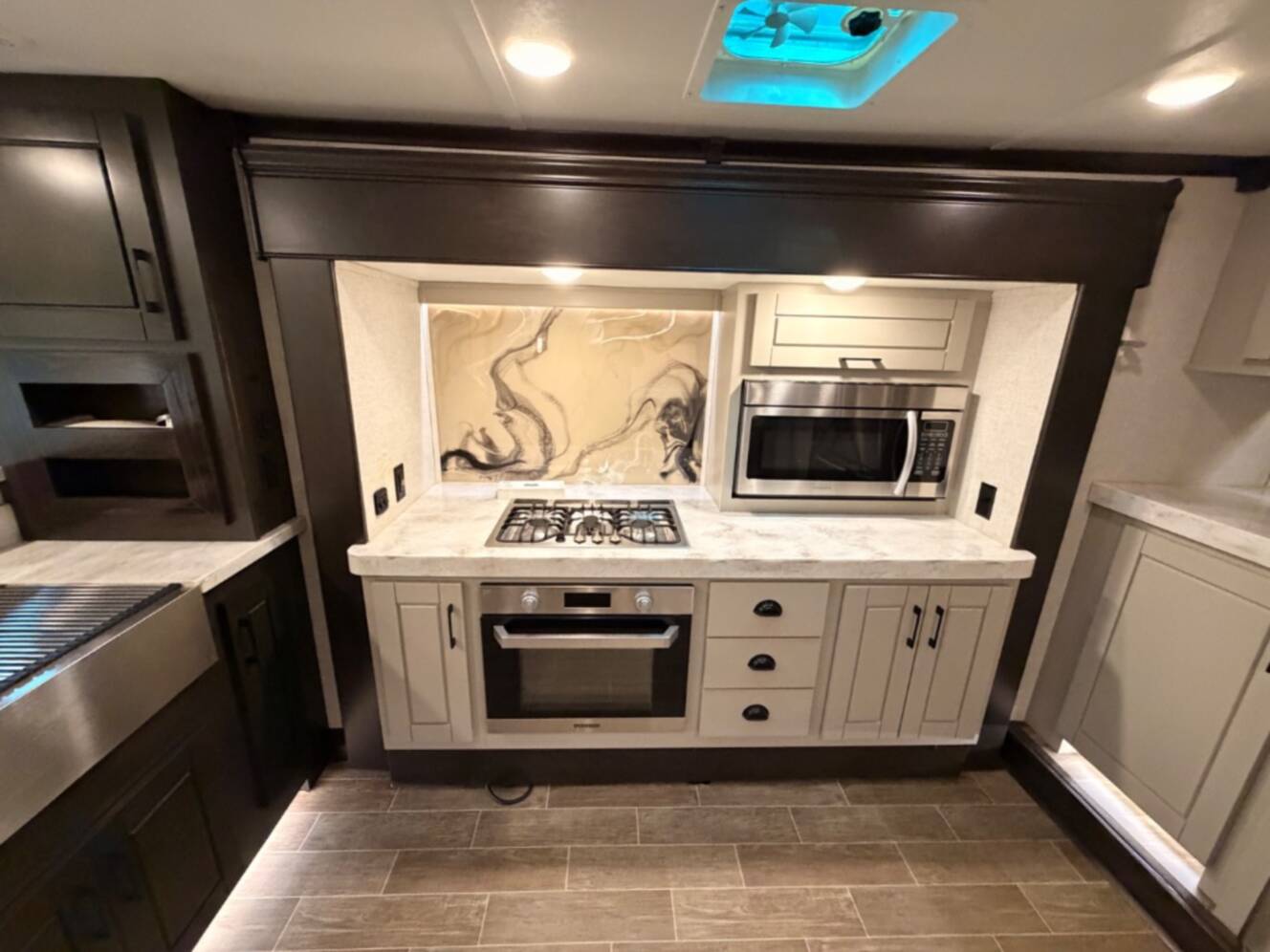 A photo of this 2020 Redwood Rv Redwood 3981FK