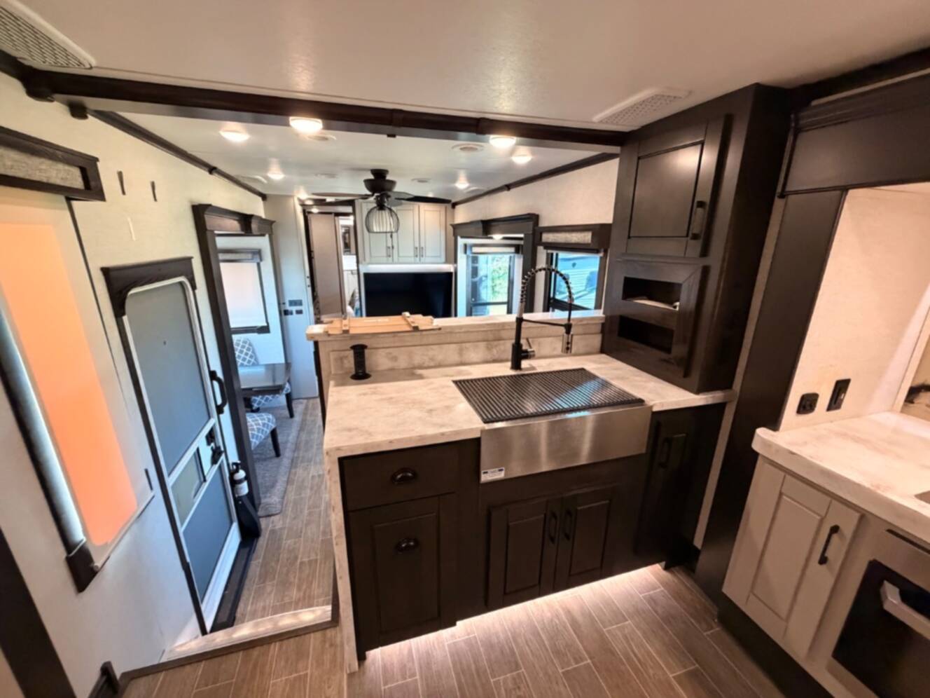 A photo of this 2020 Redwood Rv Redwood 3981FK