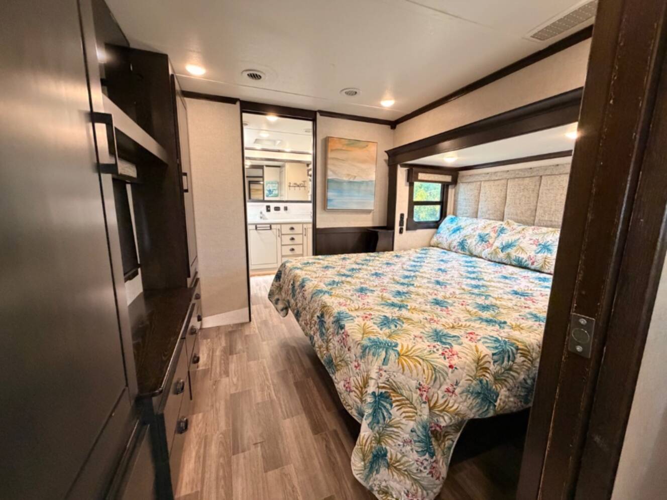 A photo of this 2020 Redwood Rv Redwood 3981FK