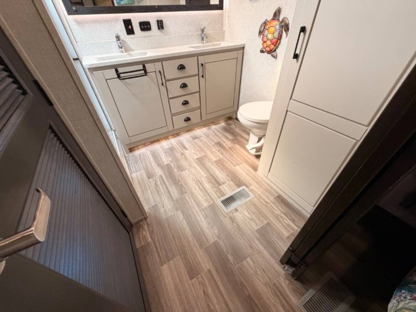 A photo of this 2020 Redwood Rv Redwood 3981FK