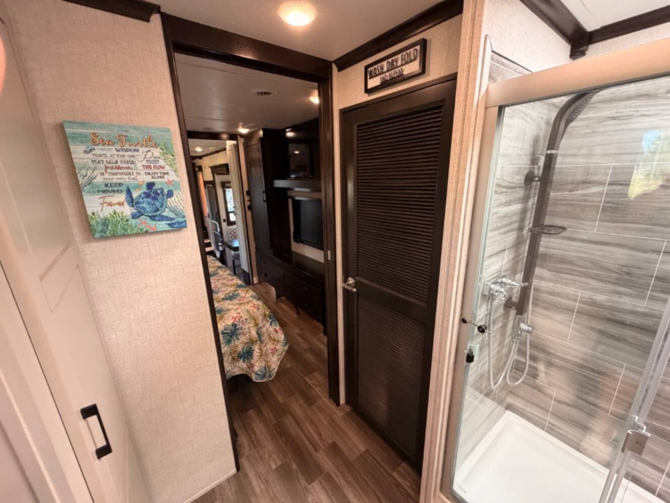 A photo of this 2020 Redwood Rv Redwood 3981FK