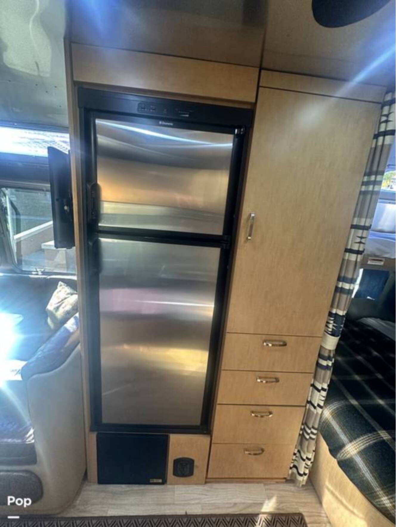 A photo of this 2015 Airstream Flying Cloud 30FB Bunk