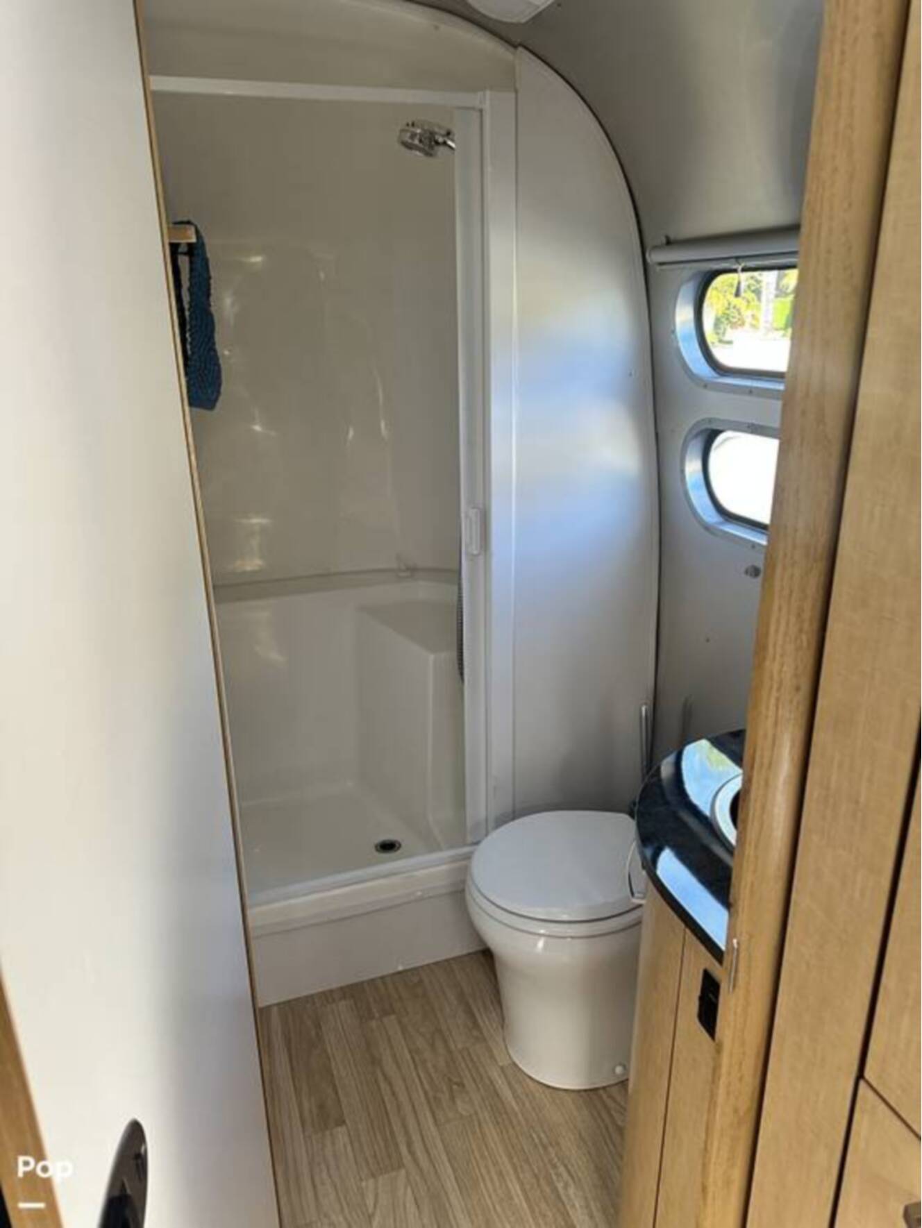 A photo of this 2015 Airstream Flying Cloud 30FB Bunk
