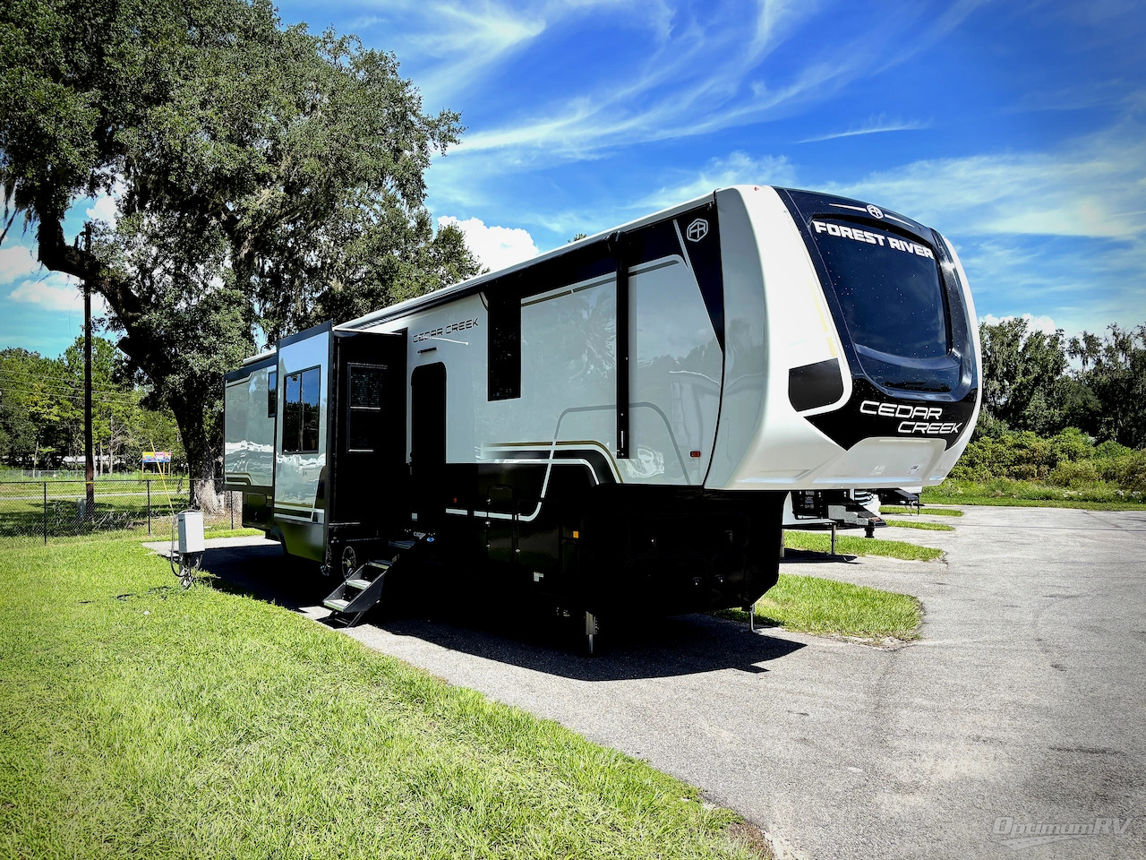 2027 Forest River Cedar Creek 398FL in ocala FL