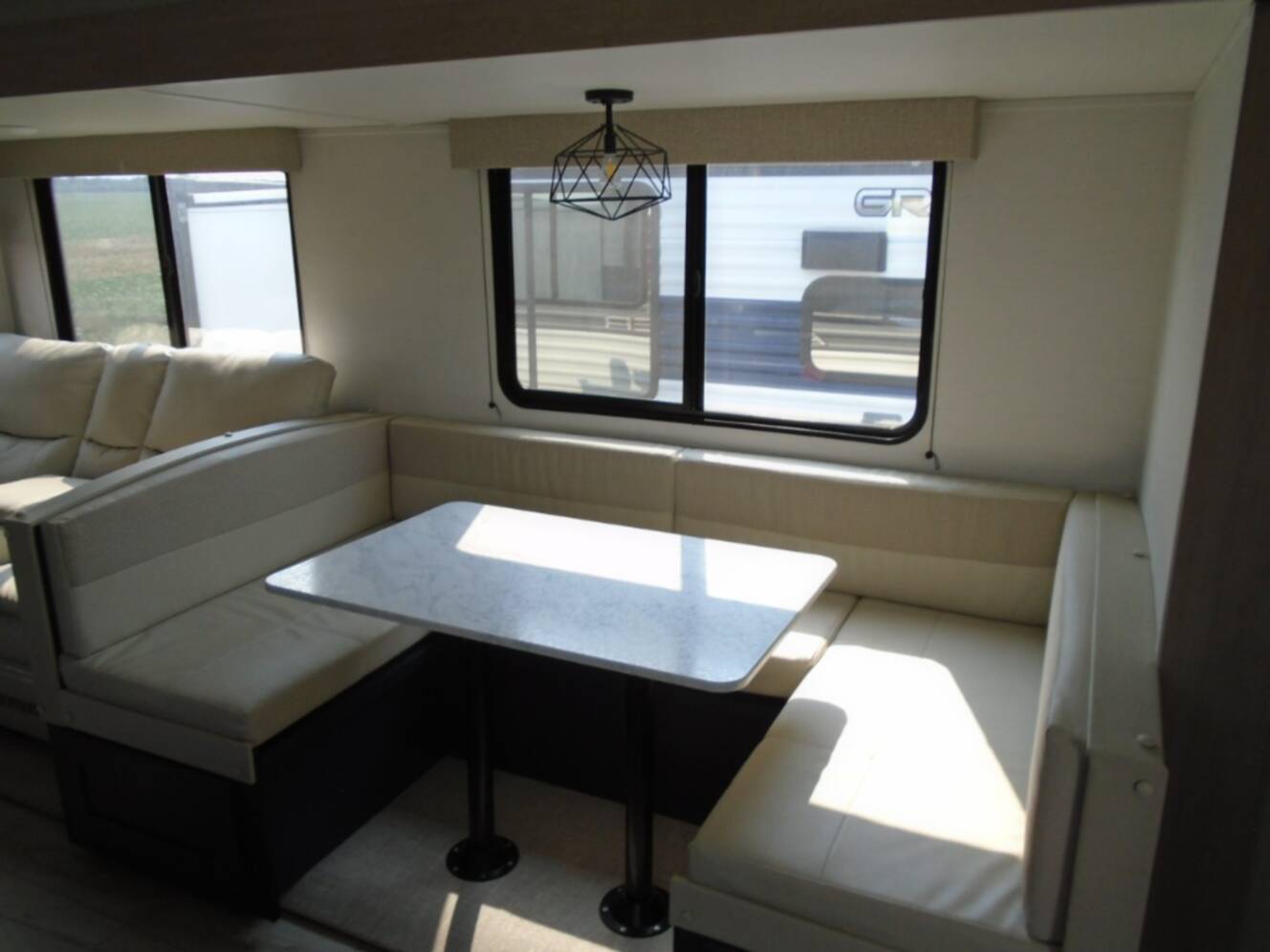 A photo of this 2025 Prime Time Rv Avenger 27DBS