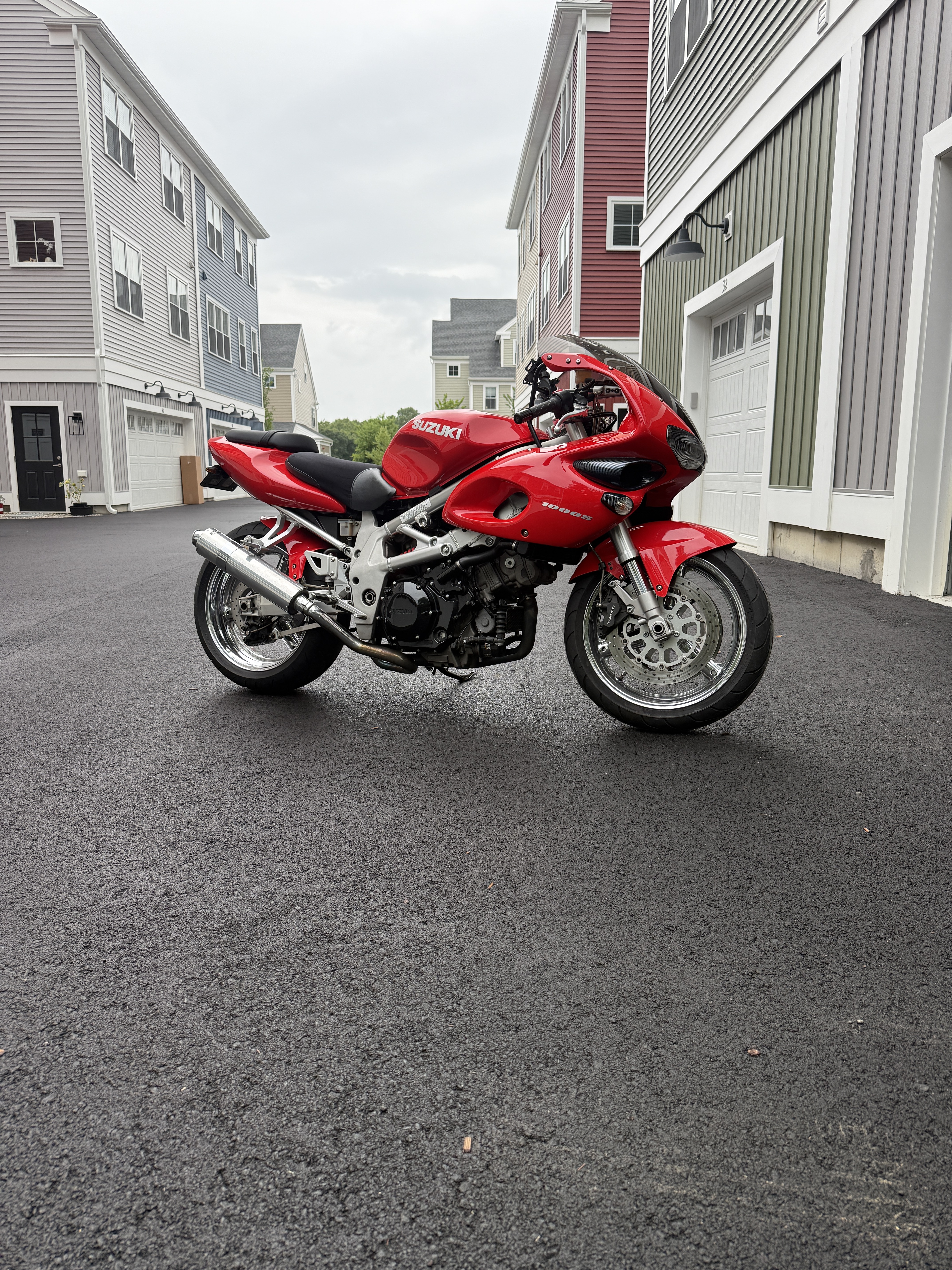 2001 Suzuki TL1000 S S in Raynham, MA