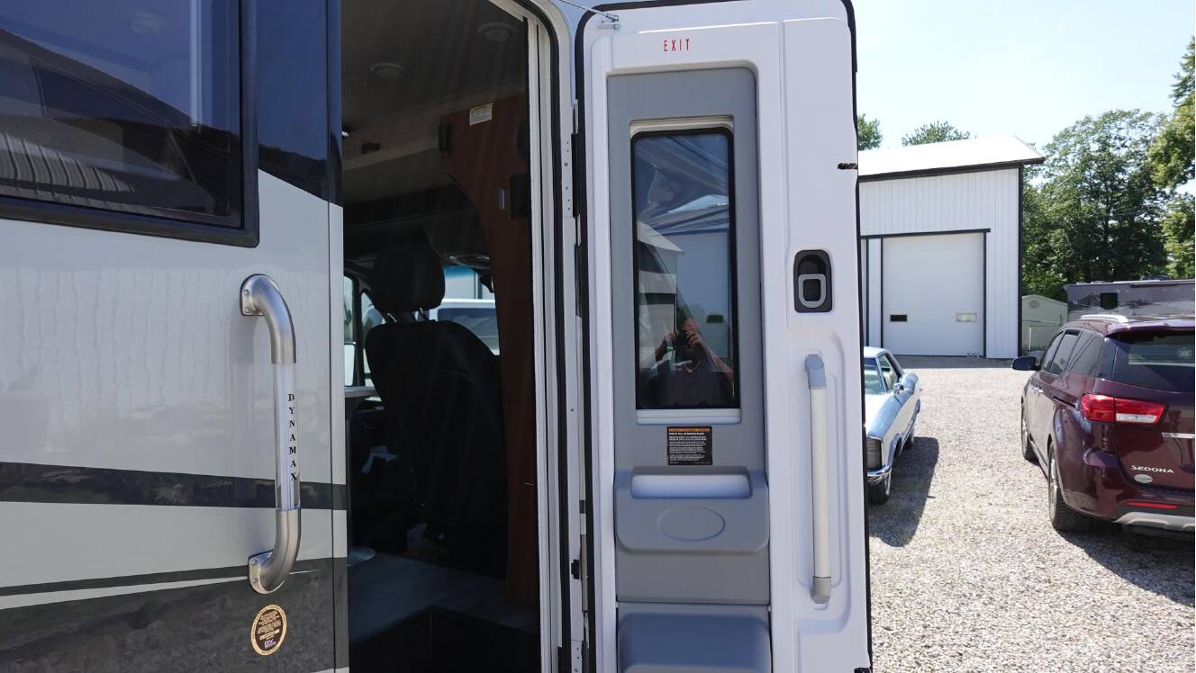 A photo of this 2026 Dynamax ISATA 3 24FW