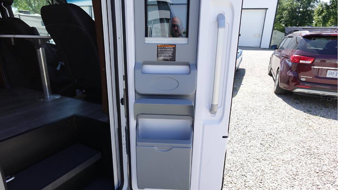 A photo of this 2026 Dynamax ISATA 3 24FW