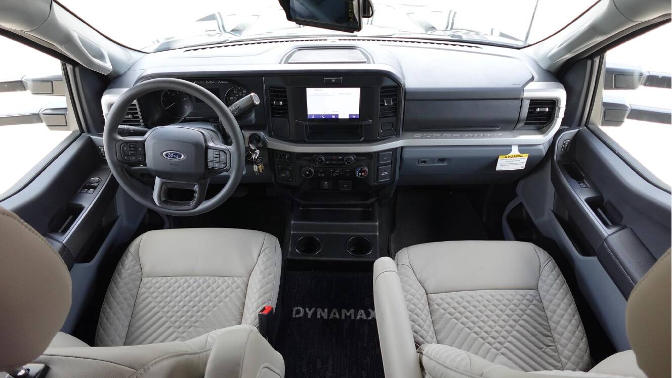 A photo of this 2027 Dynamax ISATA 6 31KS
