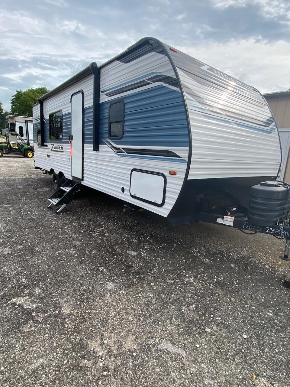 2024 Crossroads ZINGER 252BH in mitchell IN