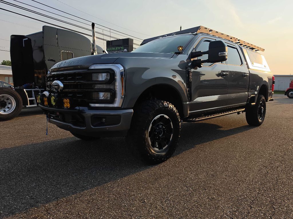 2025 FORD F250 in Canal Fulton, OH