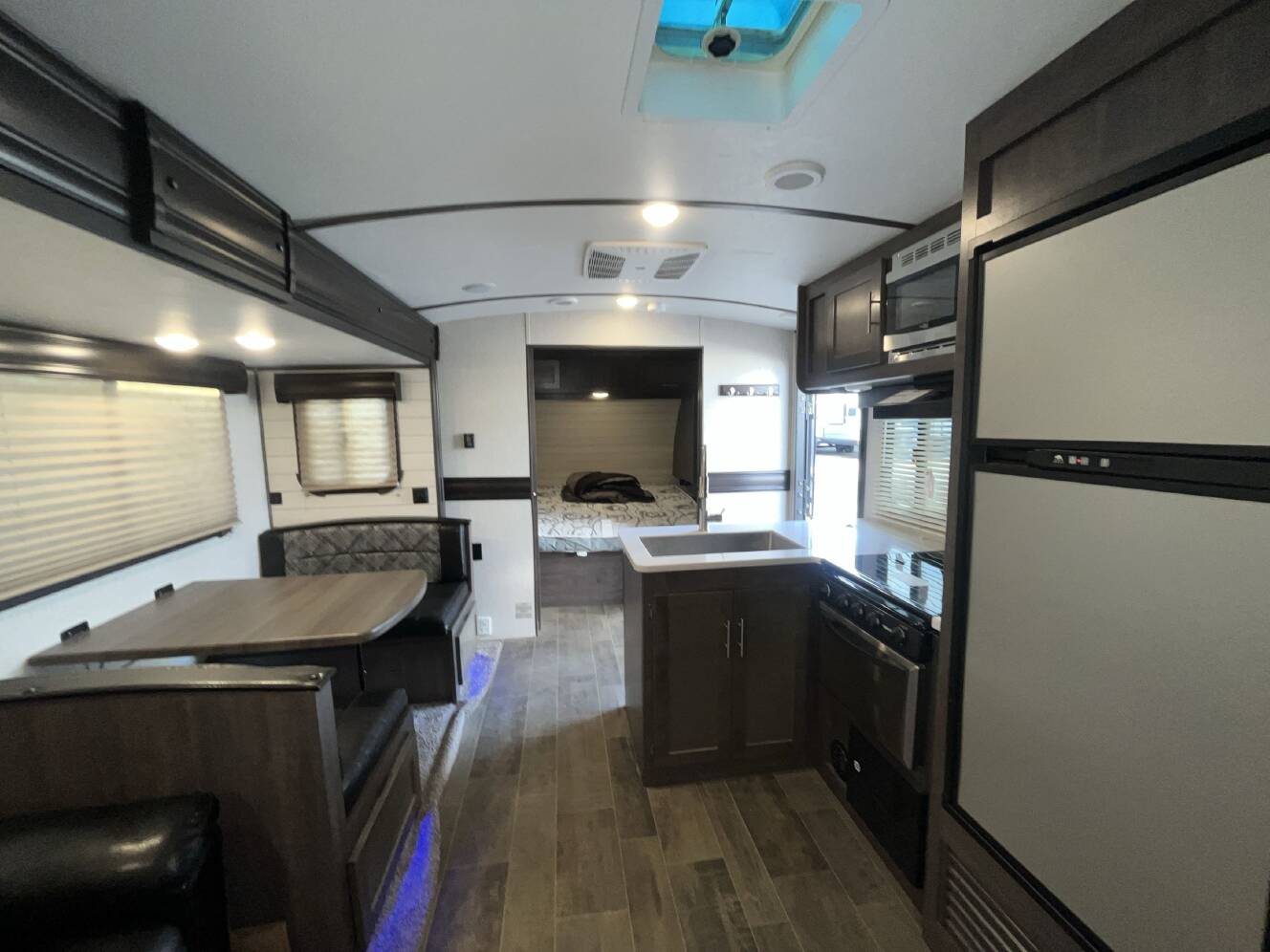 A photo of this 2019 Crossroads SUNSET TRAIL 262BH