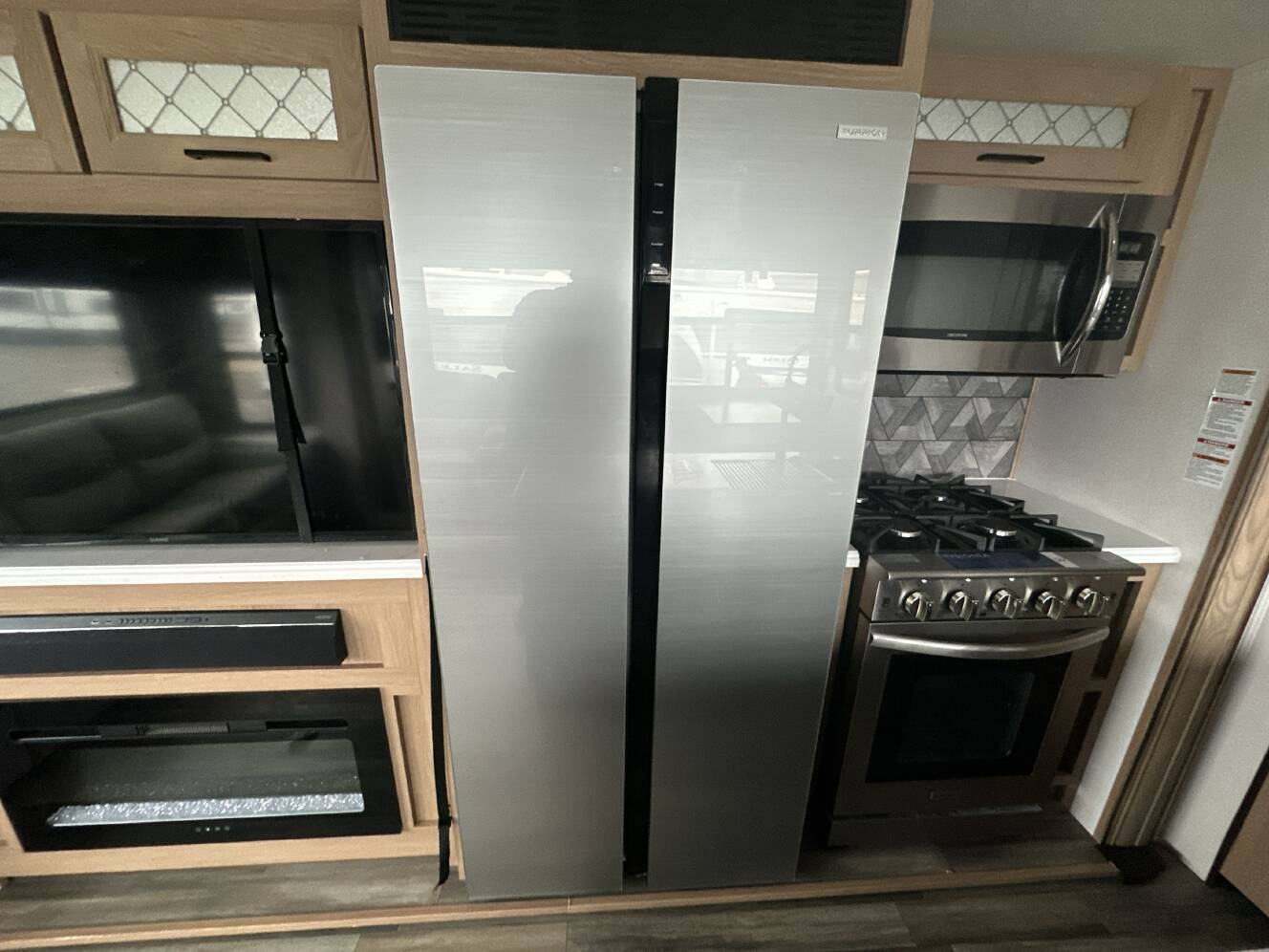 A photo of this 2024 Prime Time SANIBEL 3902MBWB