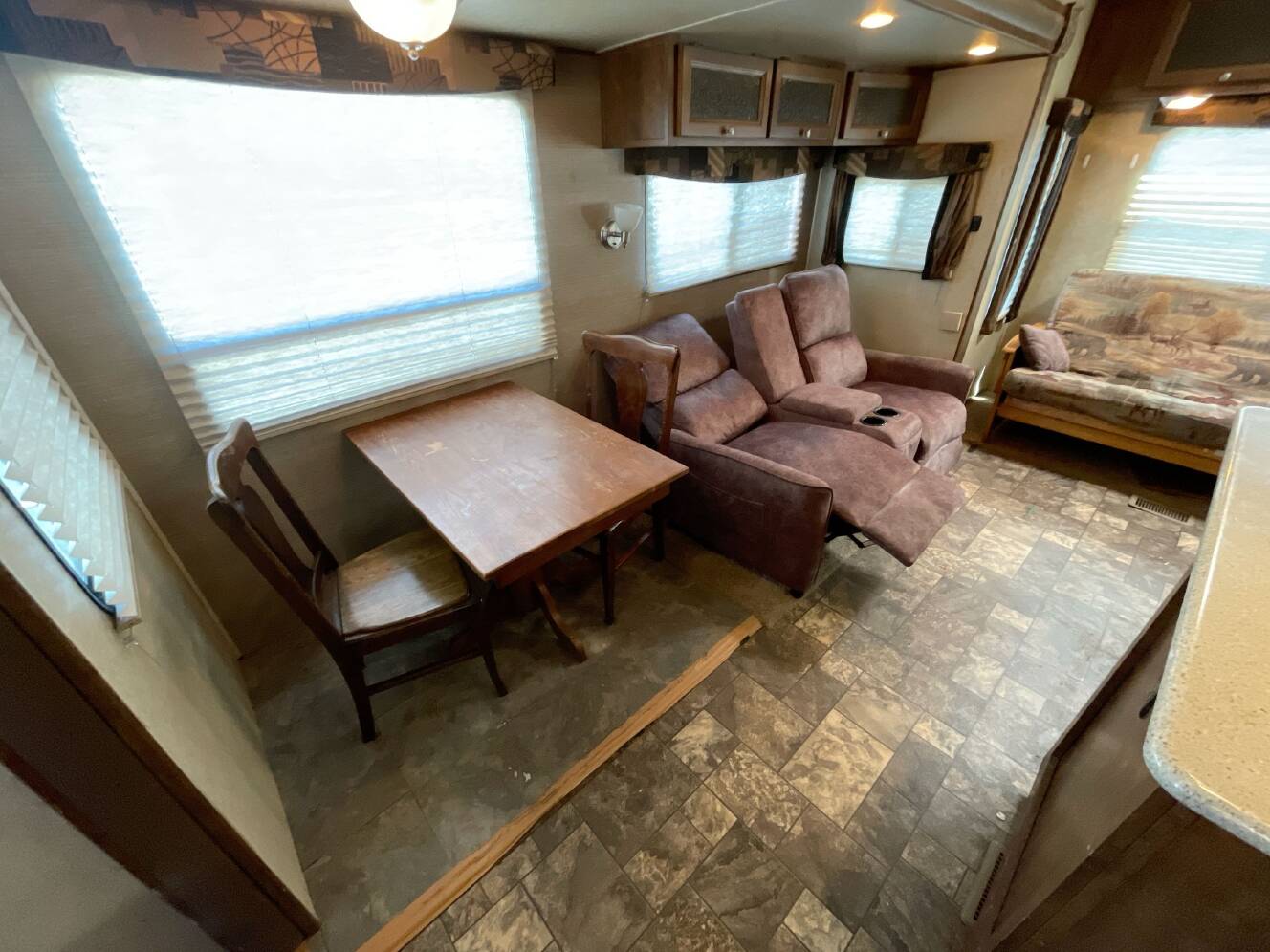 A photo of this 2015 Coachmen CHAPARRAL 360IBL