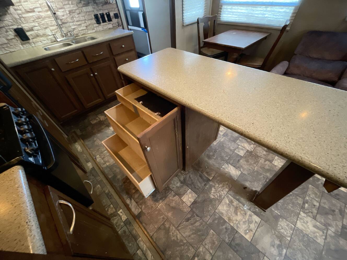 A photo of this 2015 Coachmen CHAPARRAL 360IBL