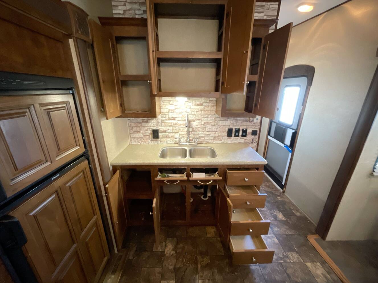 A photo of this 2015 Coachmen CHAPARRAL 360IBL