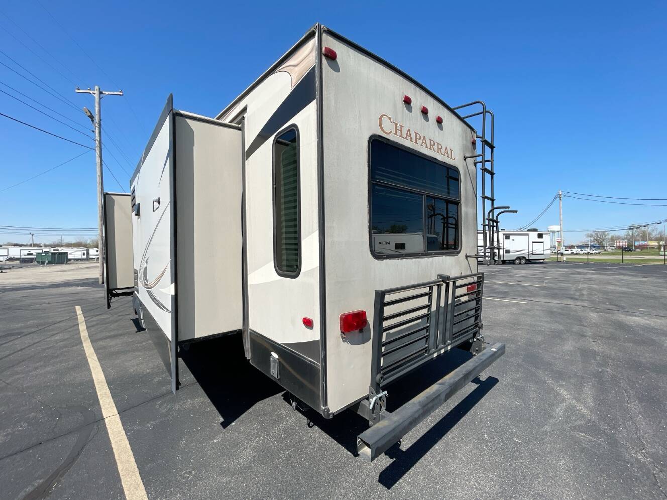 A photo of this 2015 Coachmen CHAPARRAL 360IBL