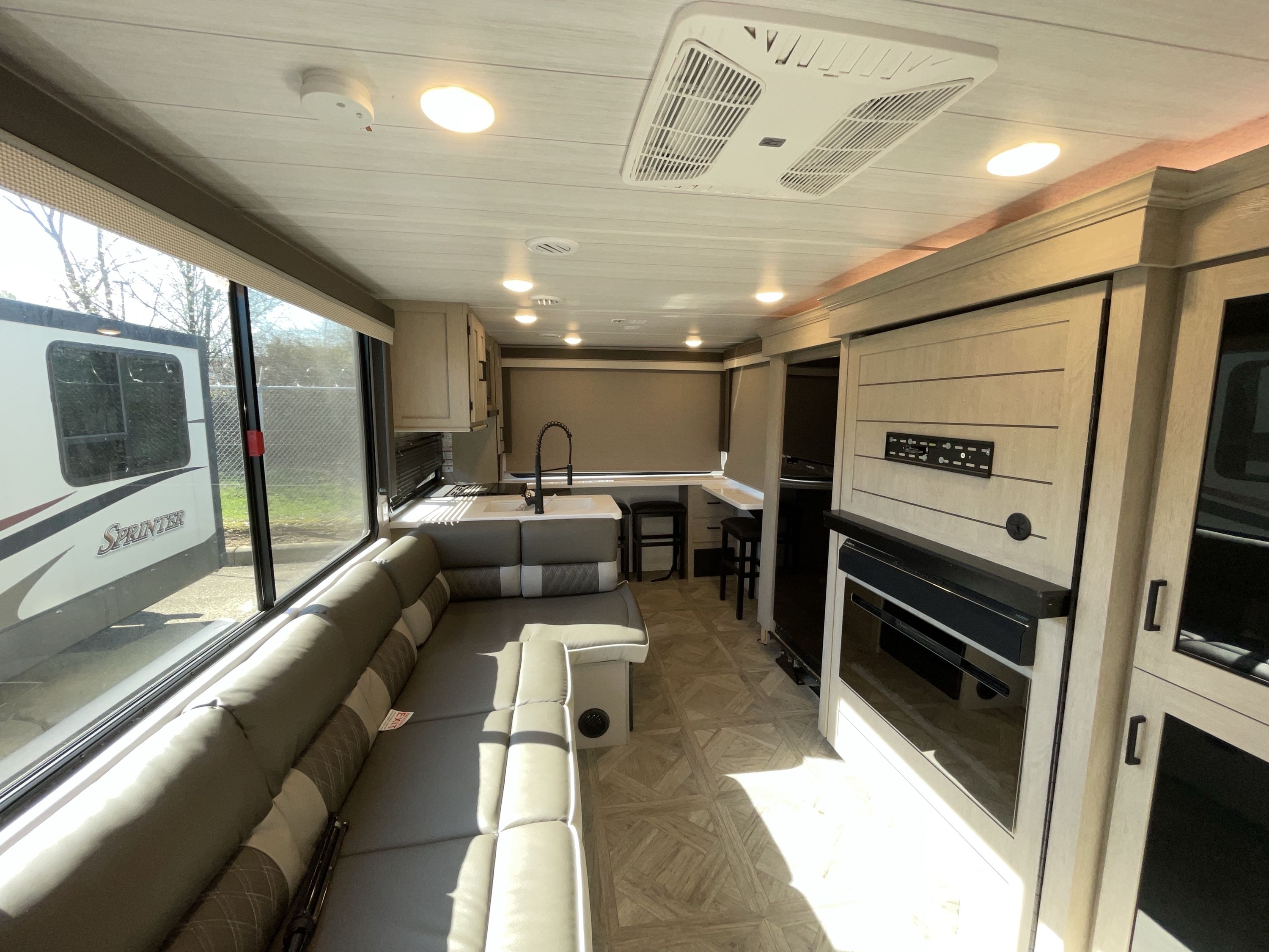 2024 Forest River WILDWOOD X-LITE 24VIEWX in akron OH