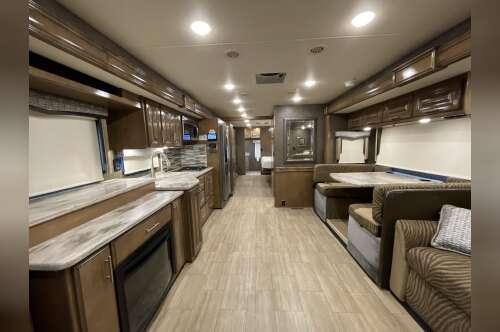 2020 Thor CHALLENGER 37FH in katy TX