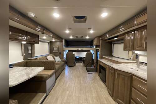 2020 Thor CHALLENGER 37FH in katy TX