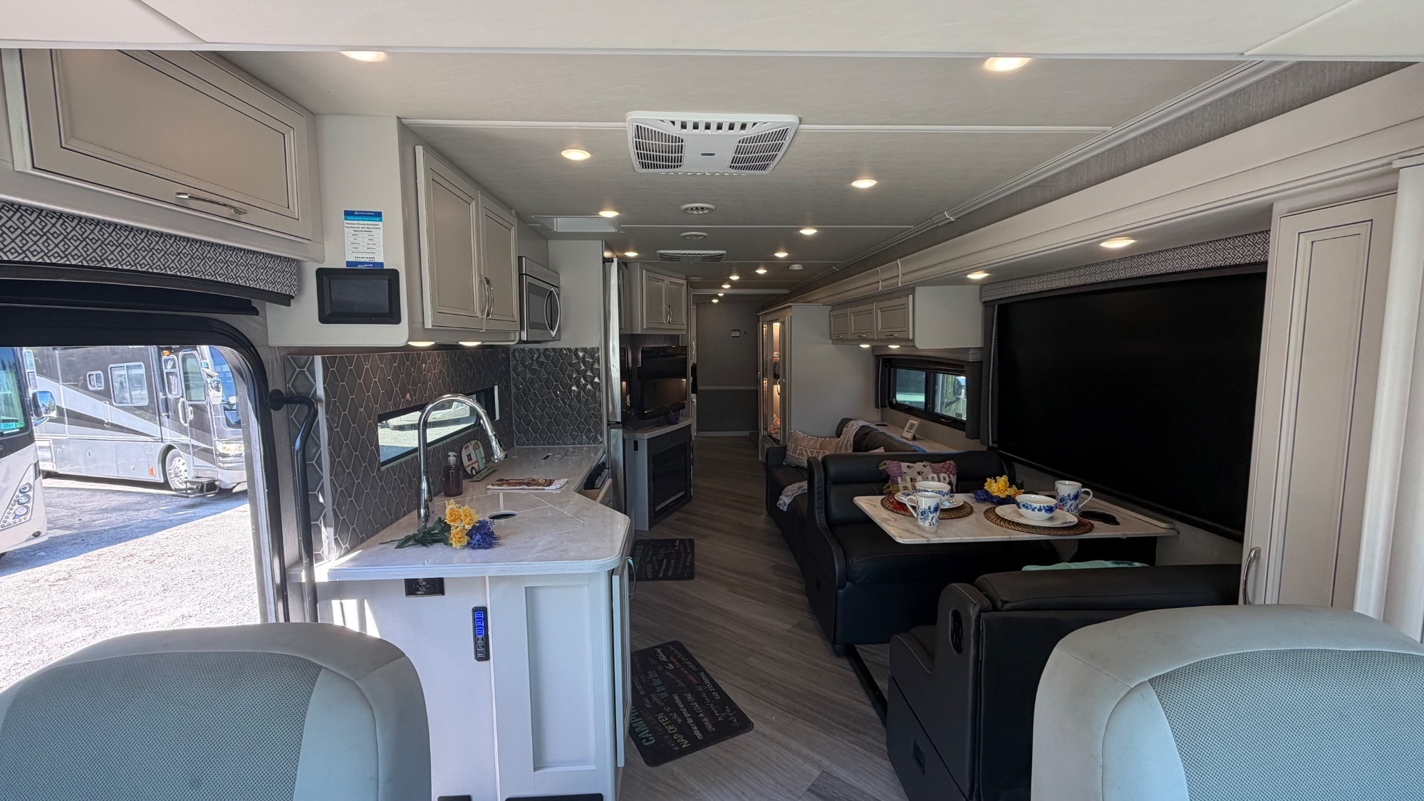 2022 Holiday Rambler VACATIONER 36F in garner NC