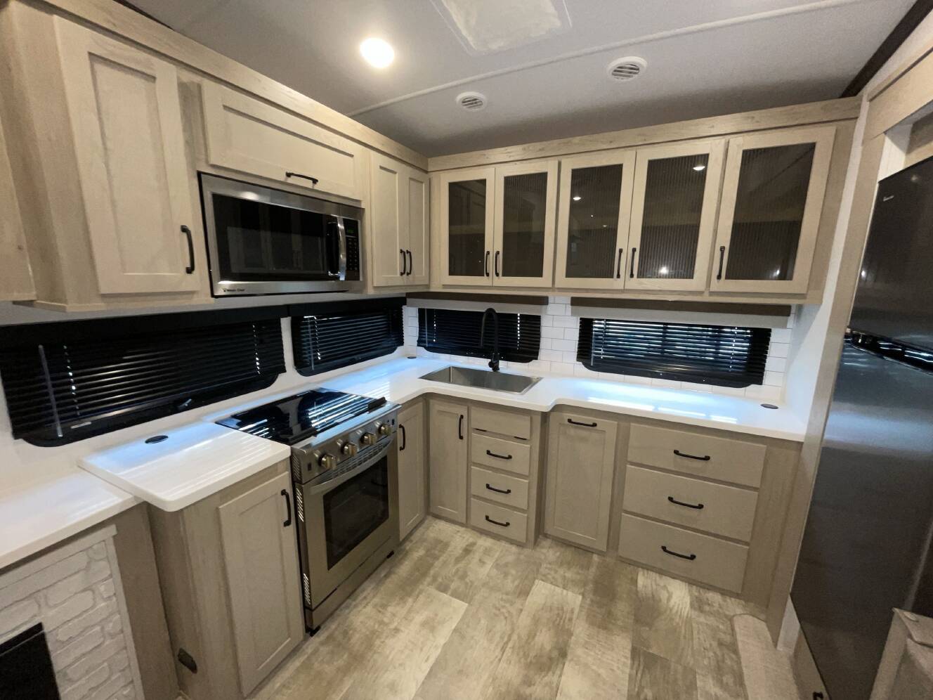 A photo of this 2024 Forest River ROCKWOOD SIGNATURE 301RK