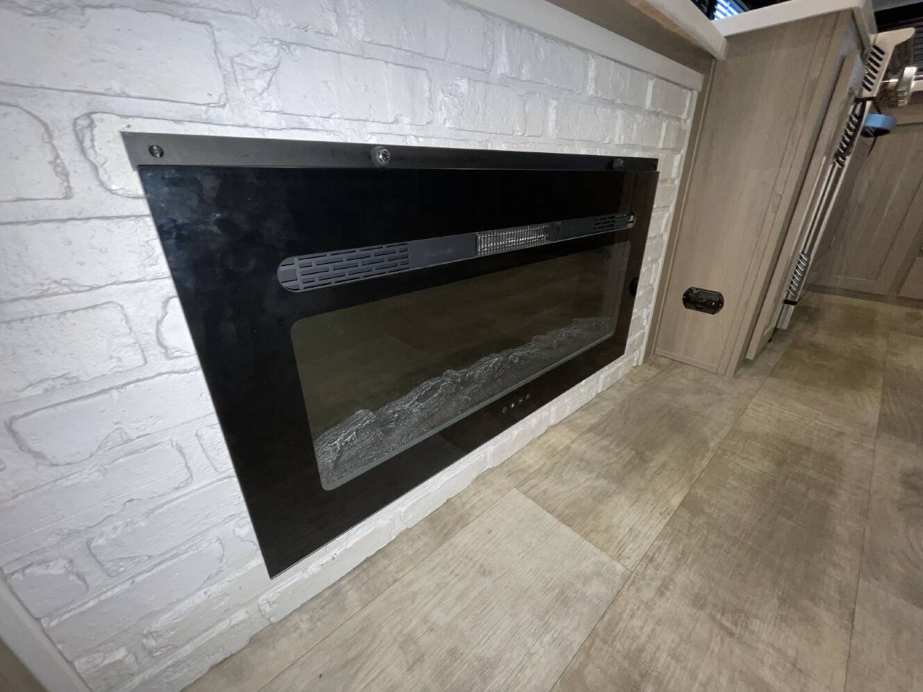 A photo of this 2024 Forest River ROCKWOOD SIGNATURE 301RK