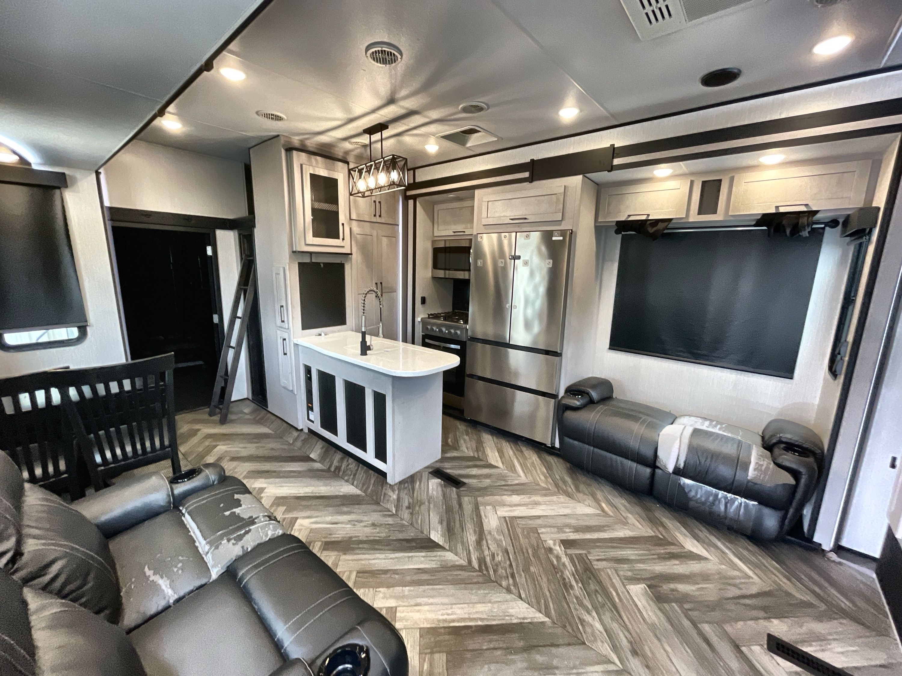 2023 Heartland CYCLONE 4014C in kissimmee FL
