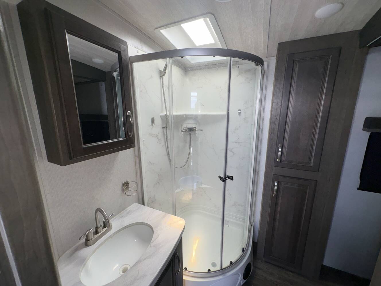 A photo of this 2023 Keystone COUGAR 34TSB