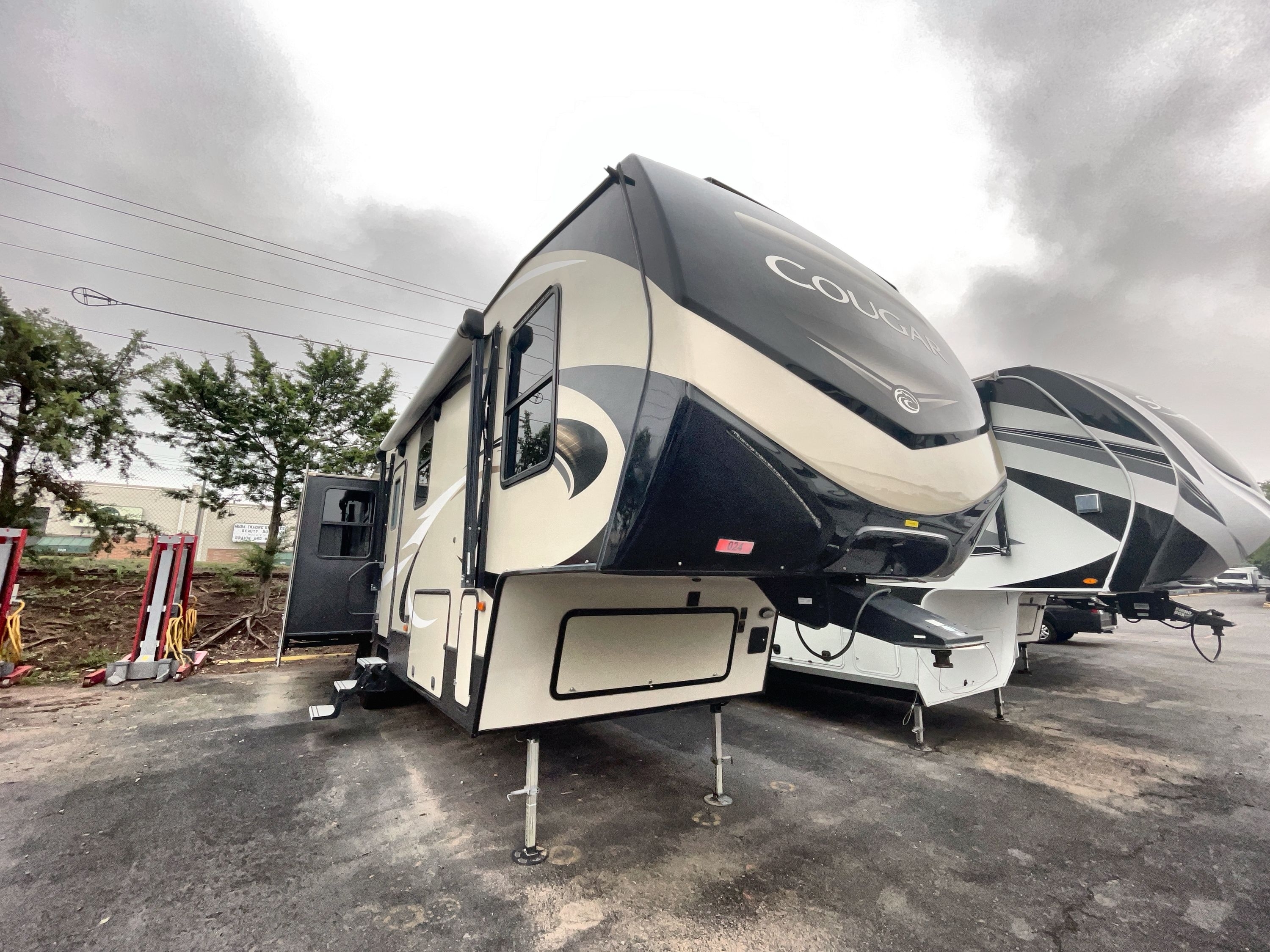 2018 Keystone COUGAR 338RLK RV