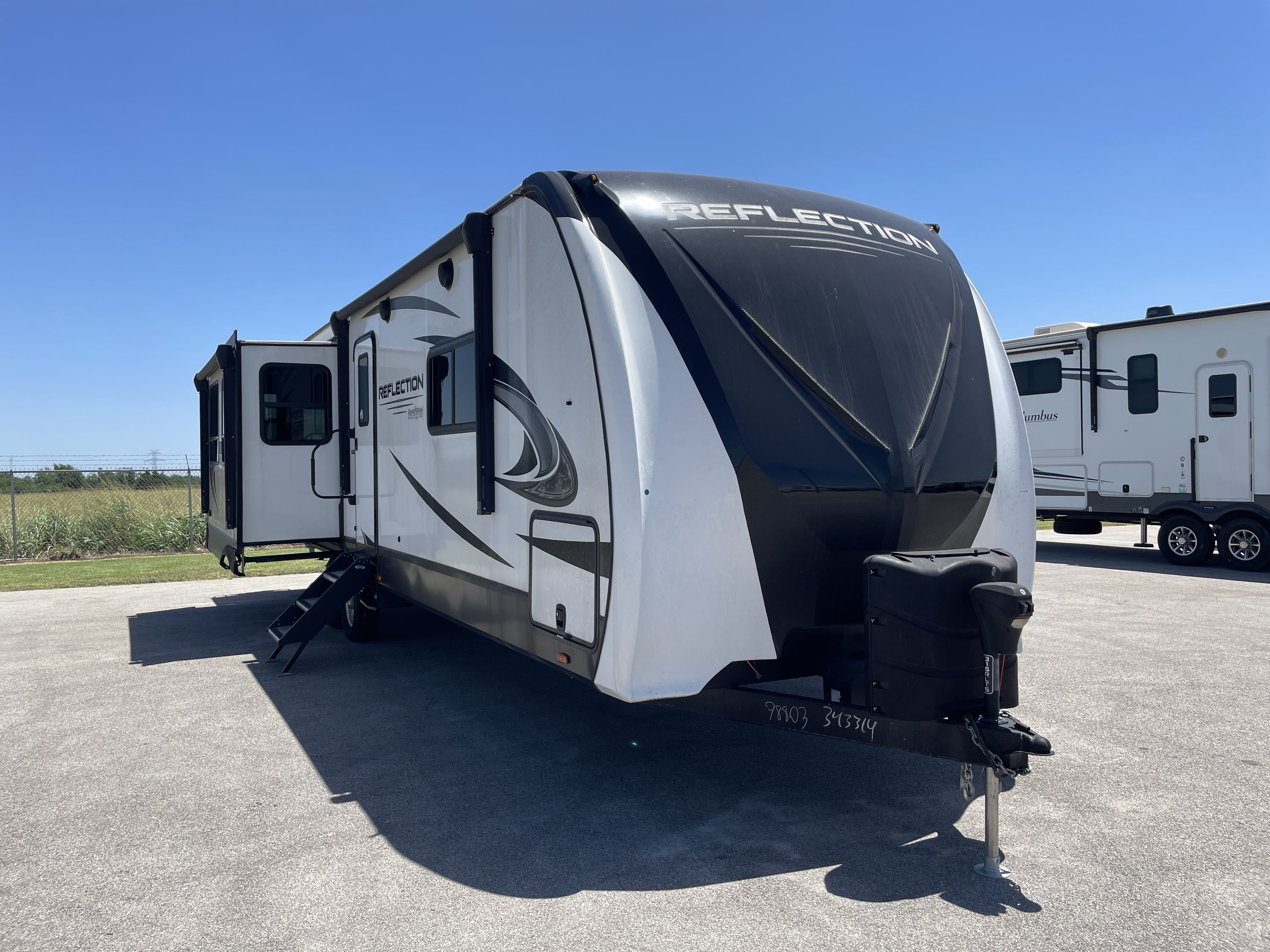2022 Grand Design REFLECTION 315RLTS RV