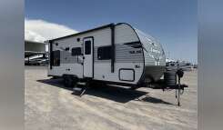 2025 Jayco JAY FLIGHT SLX 210QBW RV