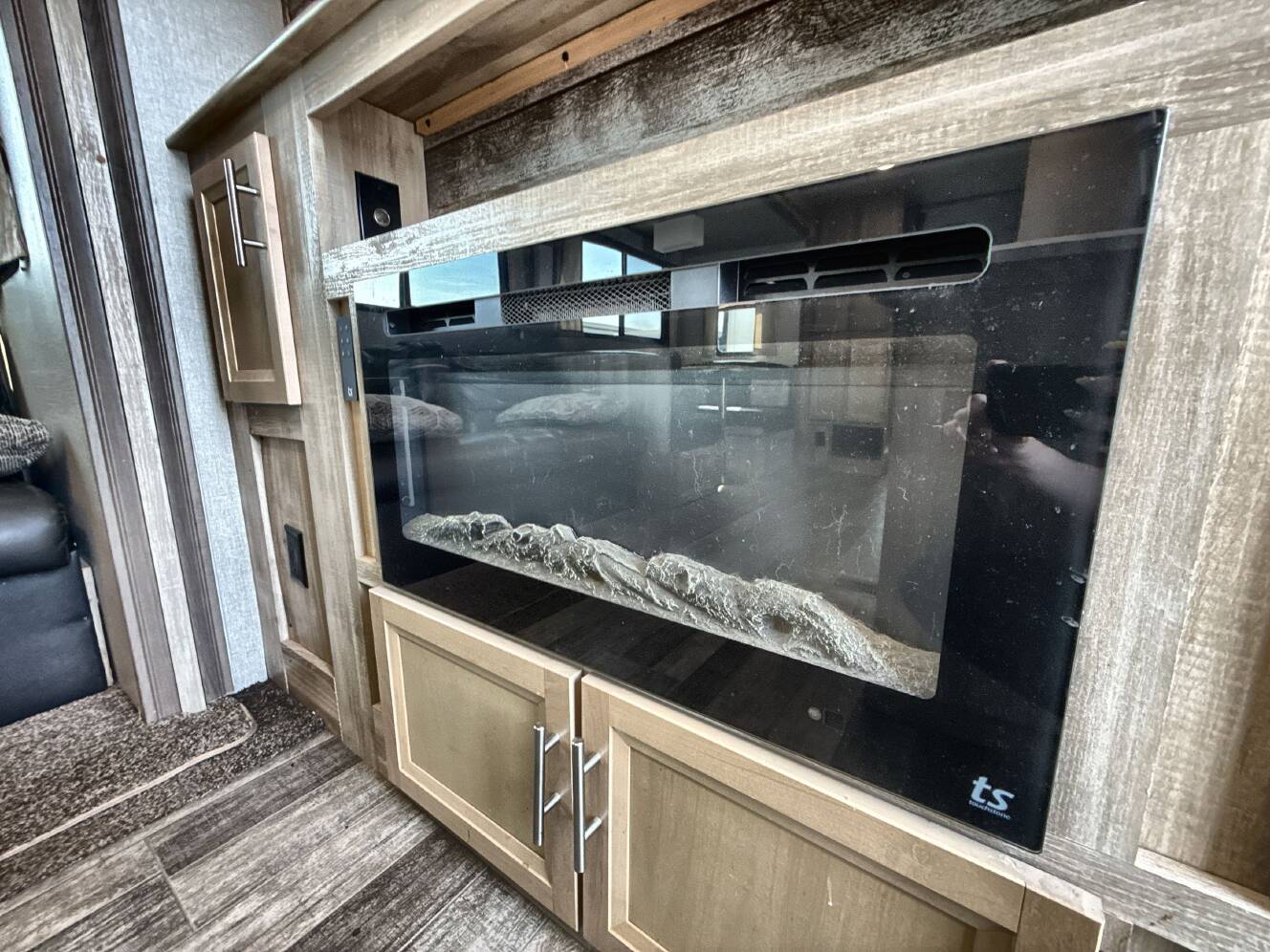 A photo of this 2021 Coachmen CATALINA LEGACY 343BHTS