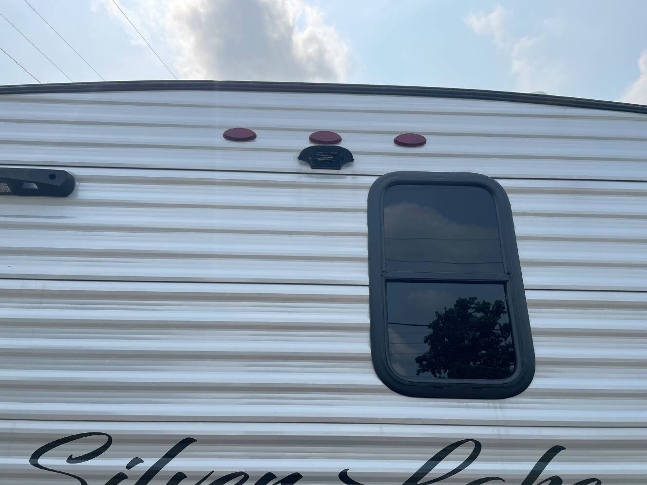 A photo of this 2025 East To West SILVER LAKE LE 1600RBLE
