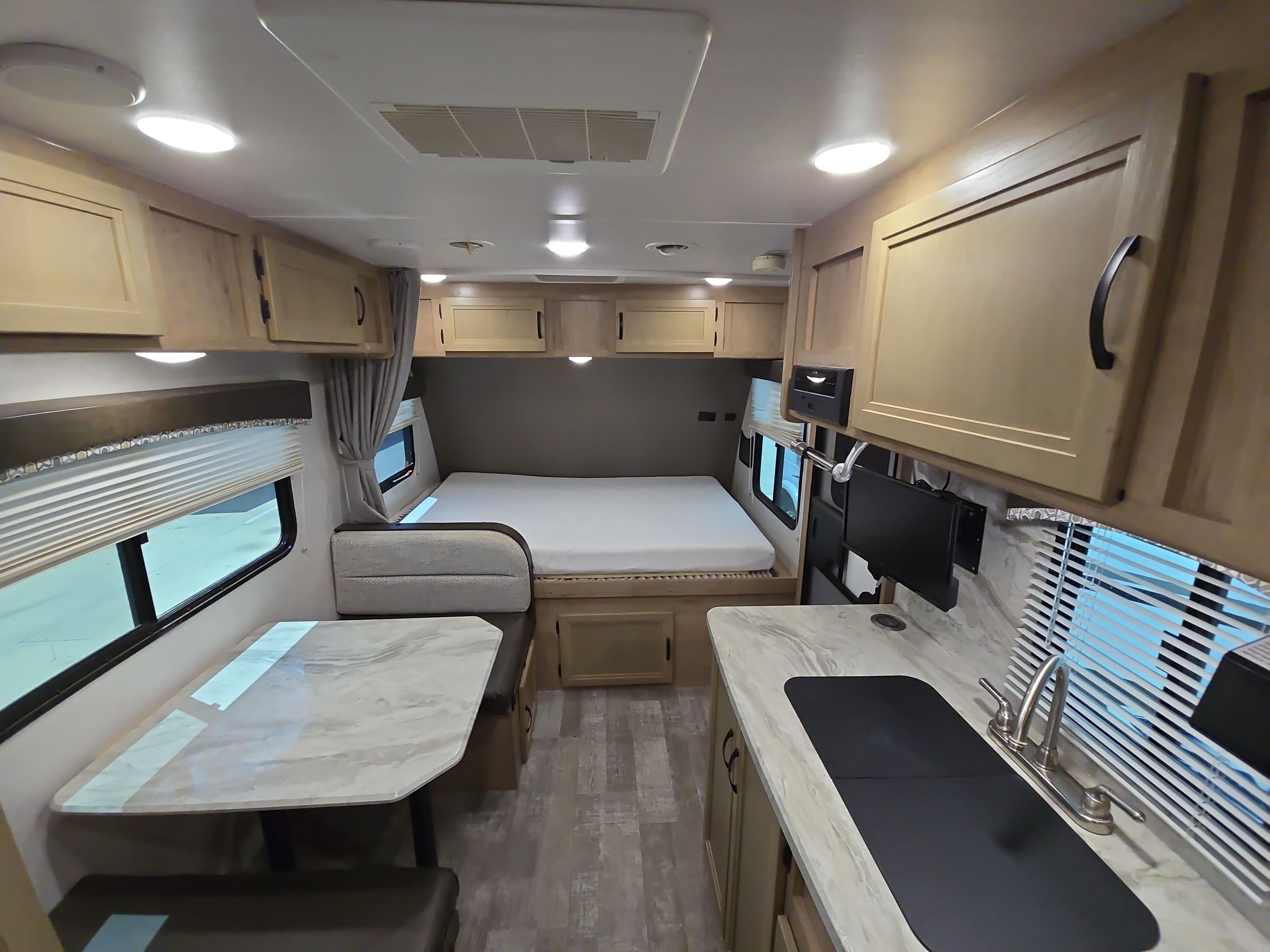 2021 Winnebago MICRO MINNIE 1800BH in lubbock TX