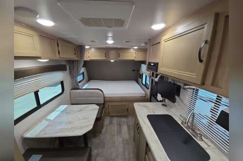 2021 Winnebago MICRO MINNIE 1800BH in lubbock TX