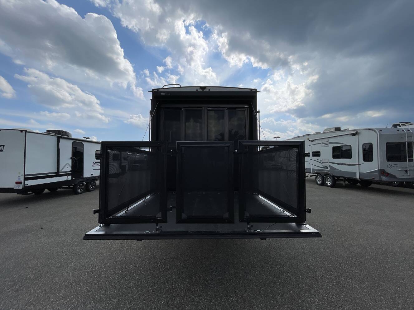 A photo of this 2023 Grand Design MOMENTUM G CLASS 29G