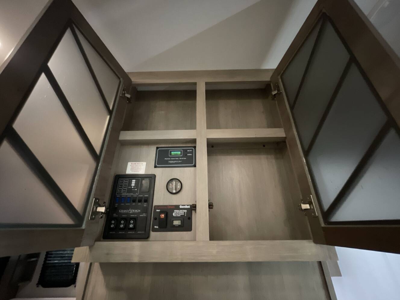 A photo of this 2023 Grand Design MOMENTUM G CLASS 29G