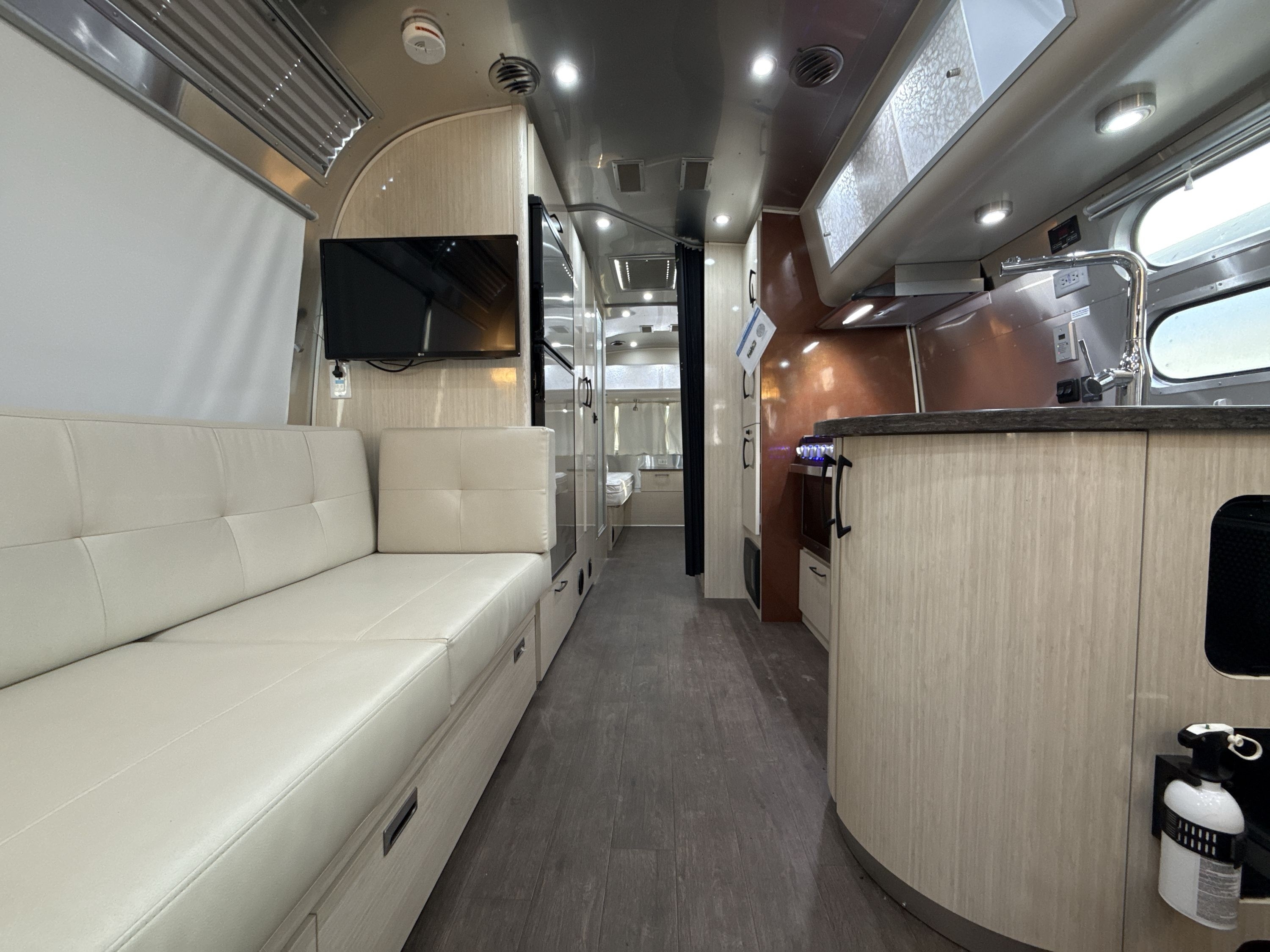 2020 Airstream INTERNATIONAL SERENITY 27FB TWIN in oklahoma city OK