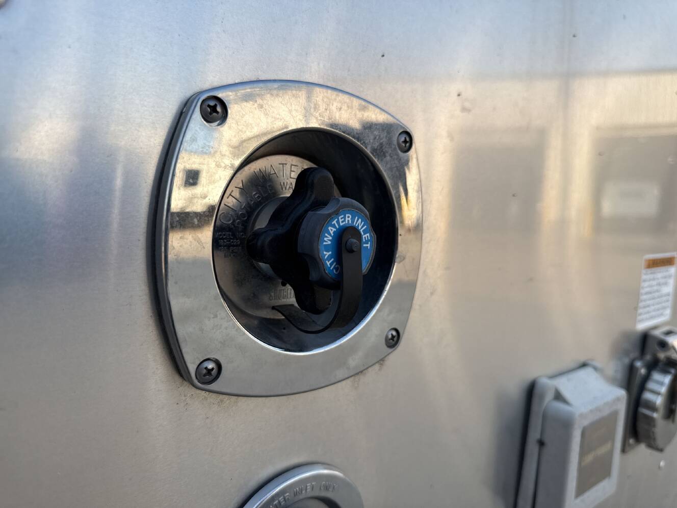 A photo of this 2020 Airstream INTERNATIONAL SERENITY 27FB TWIN