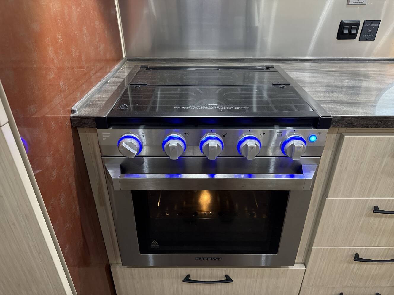 A photo of this 2020 Airstream INTERNATIONAL SERENITY 27FB TWIN