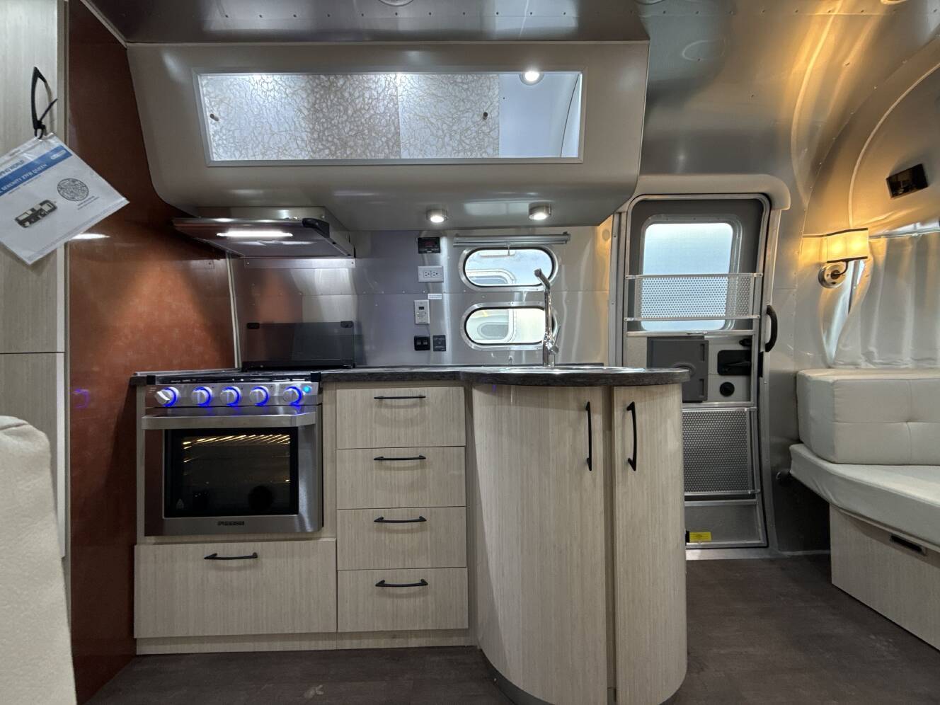 A photo of this 2020 Airstream INTERNATIONAL SERENITY 27FB TWIN