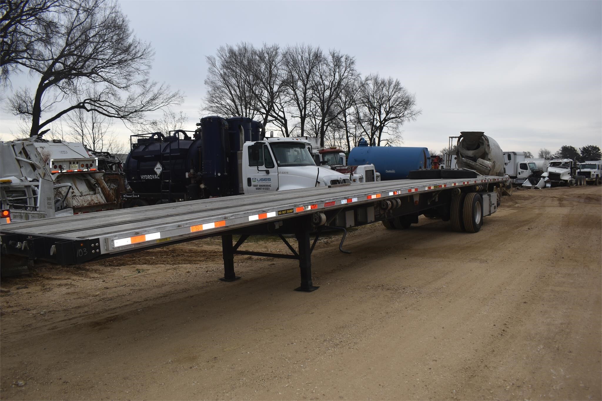 2019 GREAT DANE 48 X 102 FLAT BED in Covington, TN