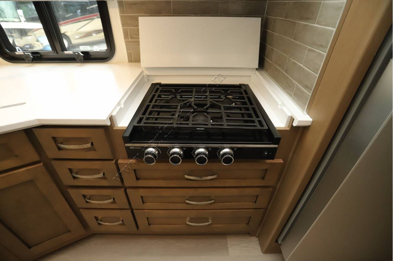 A photo of this 2026 Newmar Bay Star 3626