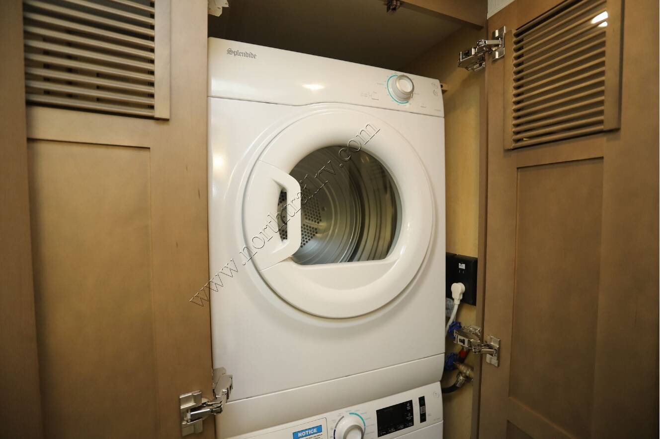 A photo of this 2026 Newmar Bay Star 3626