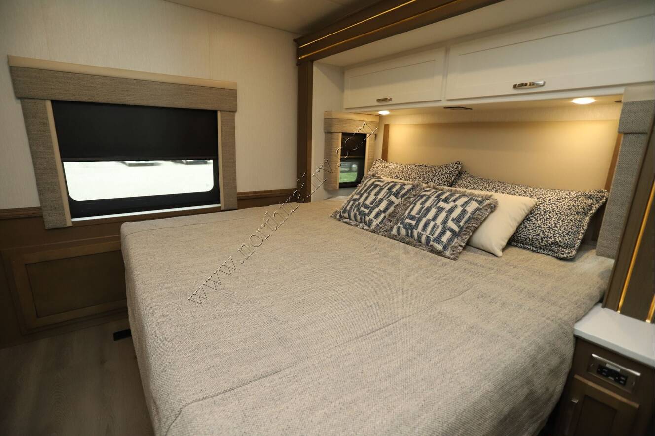 A photo of this 2026 Newmar Bay Star 3626