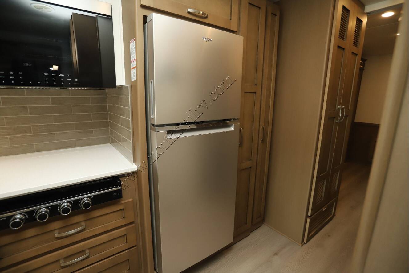 A photo of this 2026 Newmar Bay Star 3626