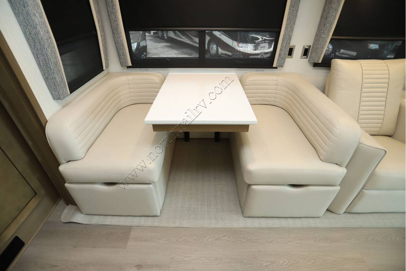A photo of this 2026 Newmar Bay Star 3626