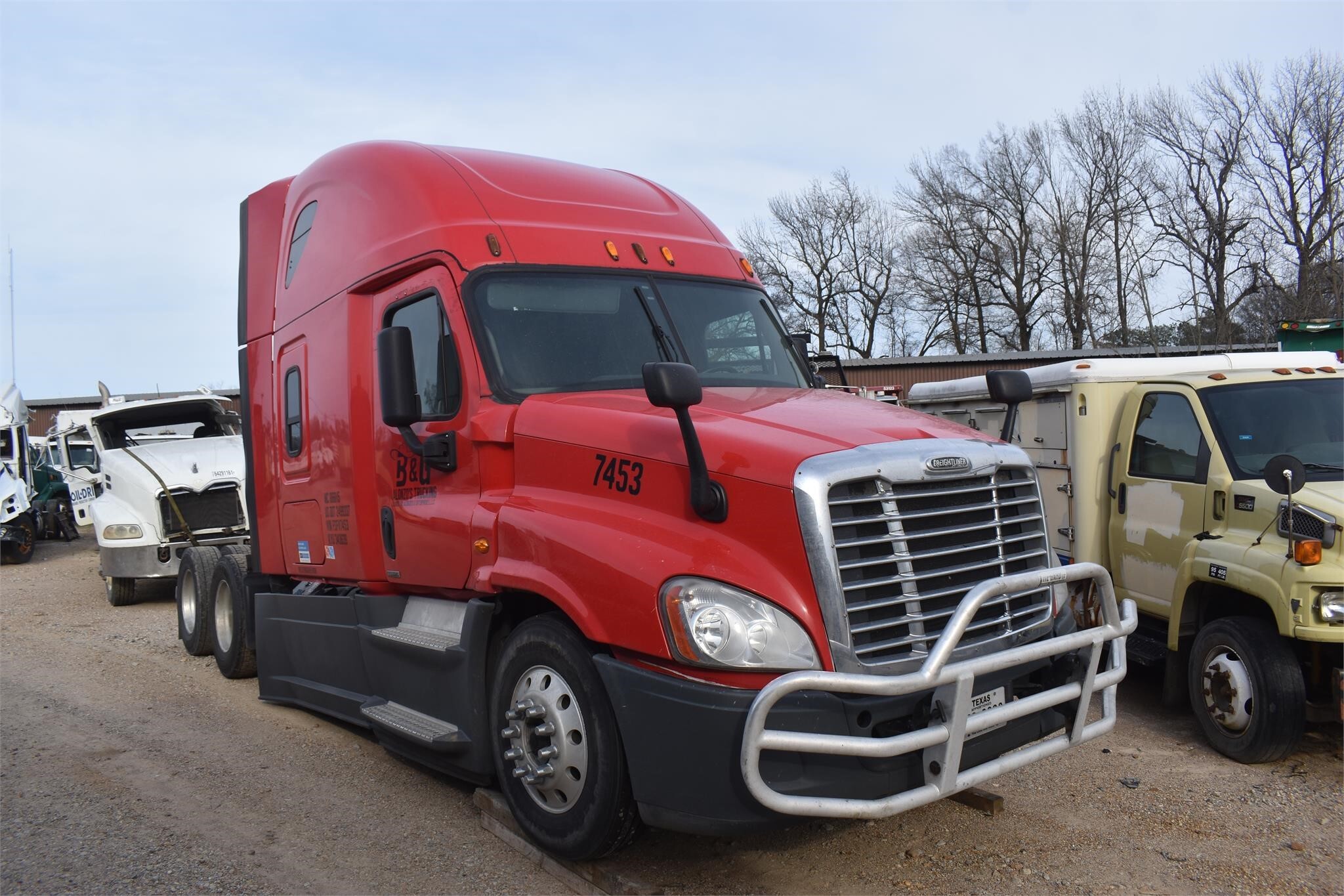 2015 FREIGHTLINER CASCADIA 125 in Covington, TN
