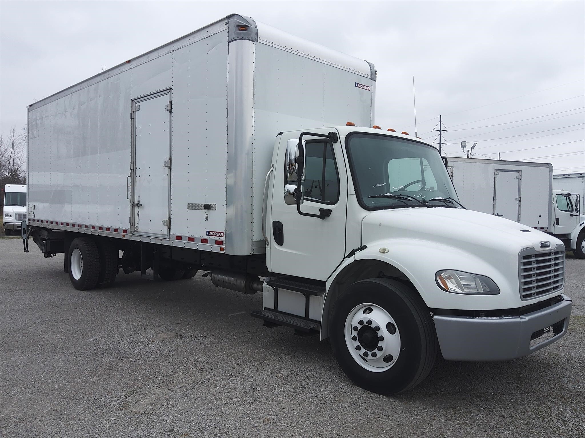 2016 FREIGHTLINER BUSINESS CLASS M2 106 in Fort Wayne, IN